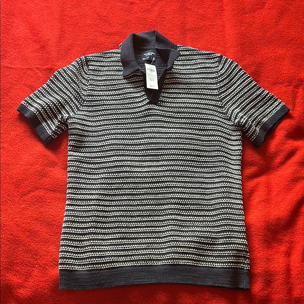 Abercrombie Blue and White Striped Men's Shirt. Large Tall.